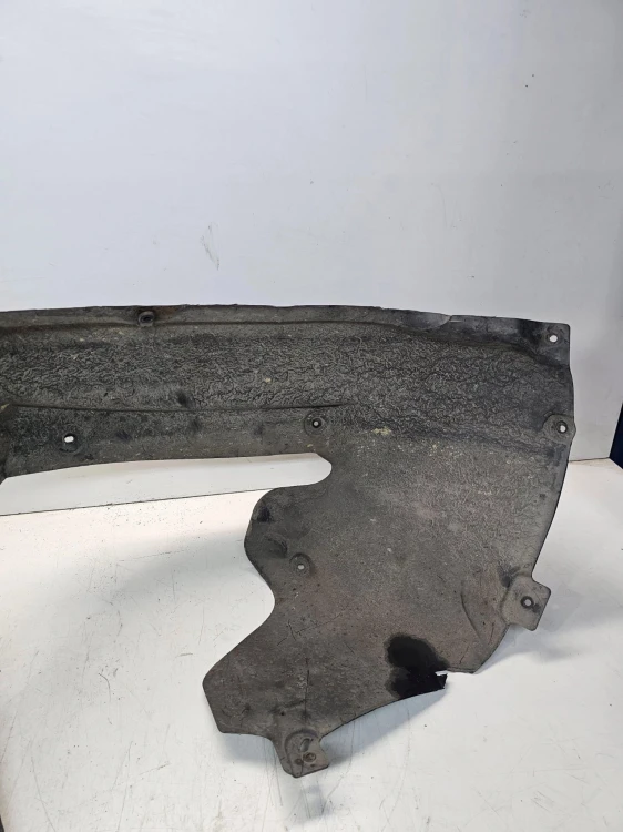 NADKOLE PRAWY PRZÓD AUDI A3 8P 8P0821172C OK