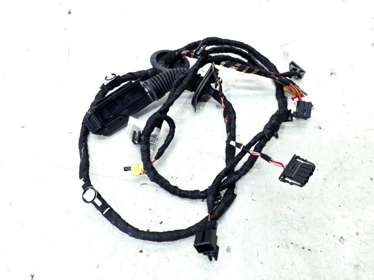 WIĄZKA INSTALACJA DRZWI PRAWY PRZÓD AUDI Q4 E-TRON TAB010403EF 010403EF