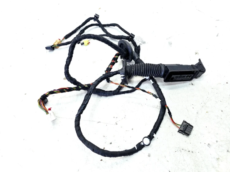 WIĄZKA INSTALACJA DRZWI LEWY PRZÓD AUDI Q4 E-TRON TAB010403EE 010403EE