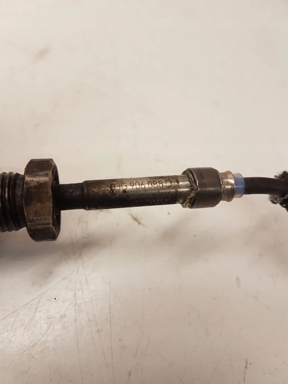 CZUJNIK TEMPERATURY SPALIN AUDI A4 A6 03G906088D