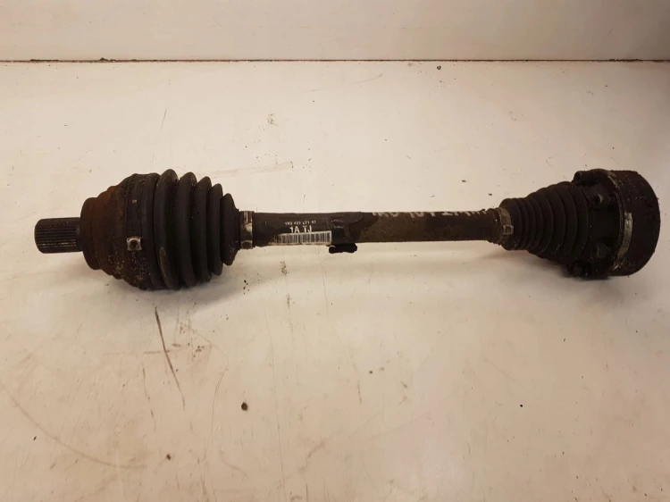 PÓŁOŚ LEWA PRZEDNIA AUDI A3 GOLF 2.0 1K0407271AT