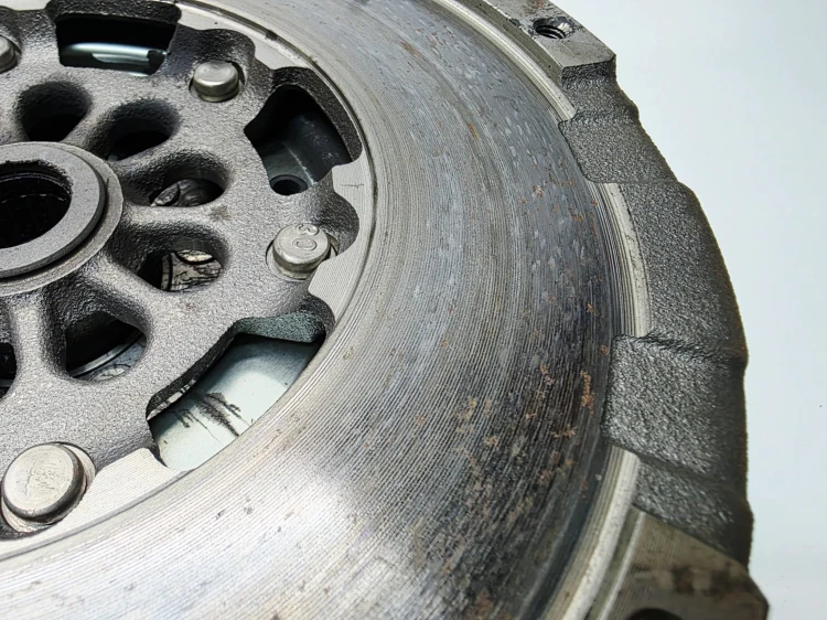 KOŁO DWUMASOWE SPRZĘGŁO AUDI A4 B8 A5 2.0 TDI TFSI 415034410 2/26