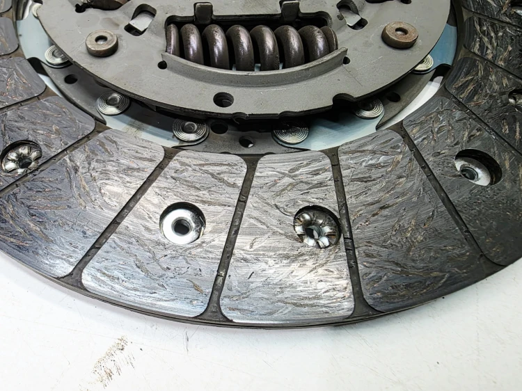 KOŁO DWUMASOWE SPRZĘGŁO AUDI A4 B8 A5 2.0 TDI TFSI 415034410 2/26