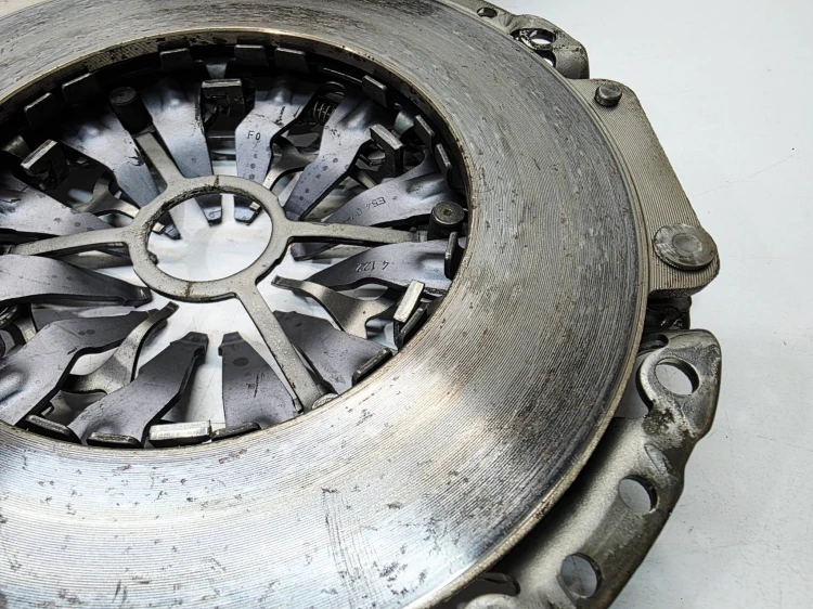 KOŁO DWUMASOWE SPRZĘGŁO AUDI A4 B8 A5 2.0 TDI TFSI 415034410 2/26