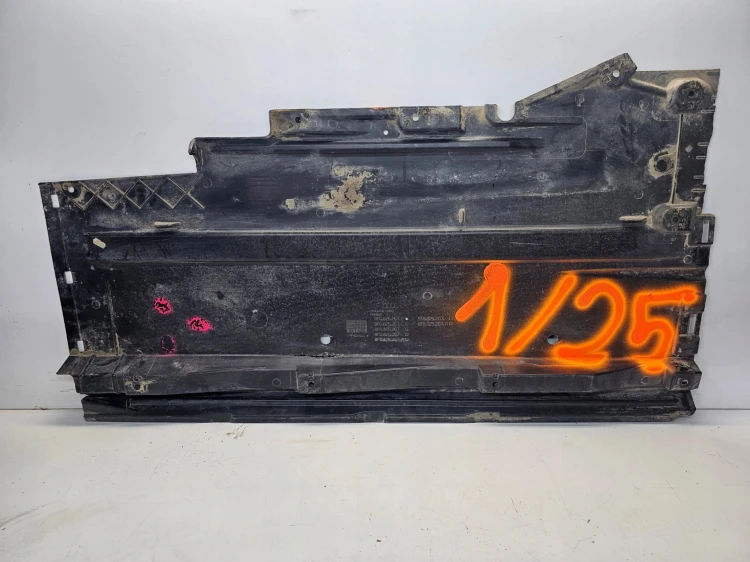 OSŁONA PODWOZIA LEWA AUDI A4 B8 8K0825207B