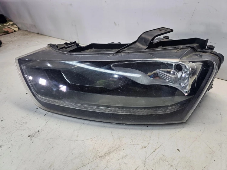 REFLEKTOR LEWY ZWYKŁY AUDI Q3 8U 8U0941003N