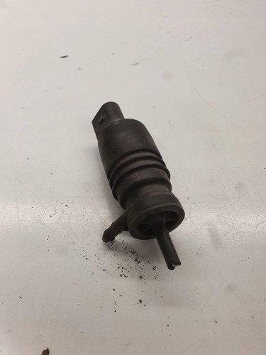 POMPKA SPRYSKIWACZY AUDI VW SKODA 1J5955651