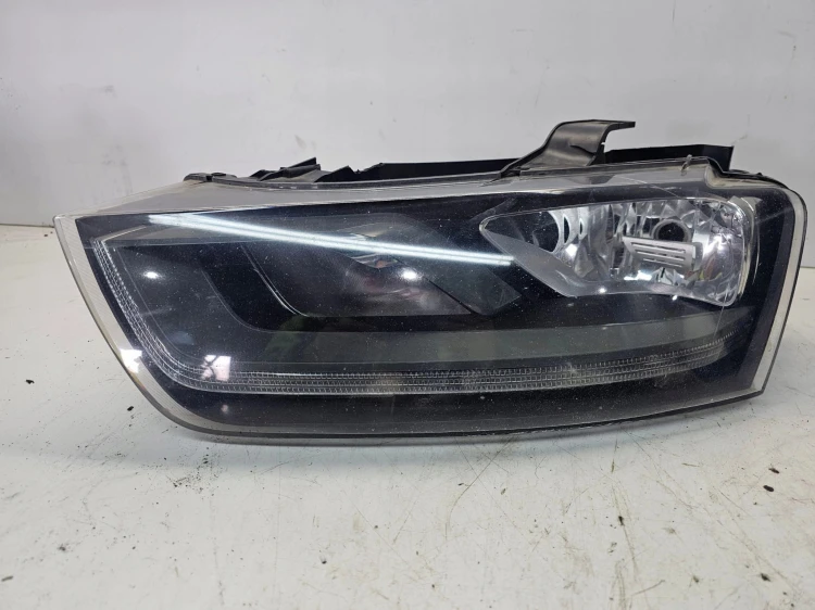 REFLEKTOR LEWY ZWYKŁY AUDI Q3 8U 8U0941003N