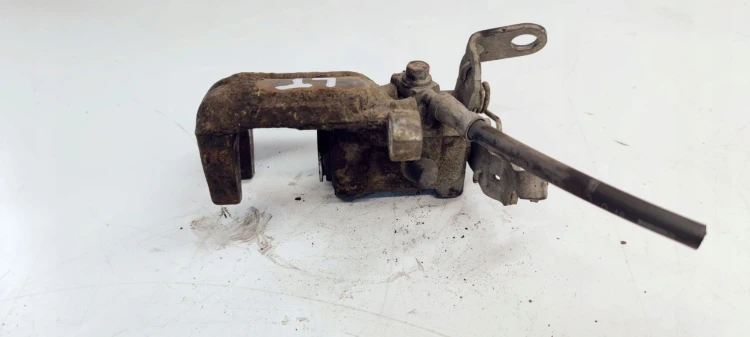 ZACISK HAMULCOWY LEWY TYŁ VW SEAT SKODA W08470