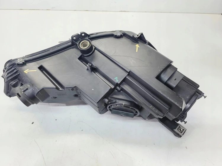 REFLEKTOR LAMPA LEWY PRZÓD BI XENON LED AUDI A4 B9 8W0941005 EU 56/25