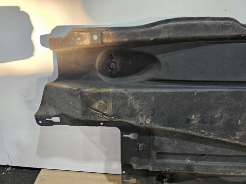 OSŁONA PŁYTA PODWOZIA PRAWA AUDI A3 8V 5Q0825202L