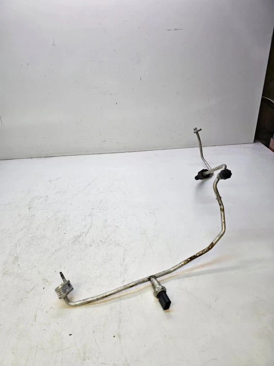 WĄŻ PRZEWÓD KLIMATYZACJI AUDI A3 8V VW SEAT 5Q0820741B