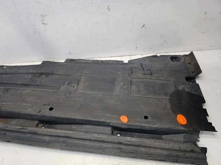 OSŁONA PODWOZIA PRAWY PRZÓD DUŻA AUDI A5 8T CABRIO 8F0825208