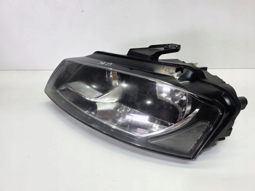 REFLEKTOR LAMPA LEWY PRZÓD AUDI A3 8P 8P0941003BC UK