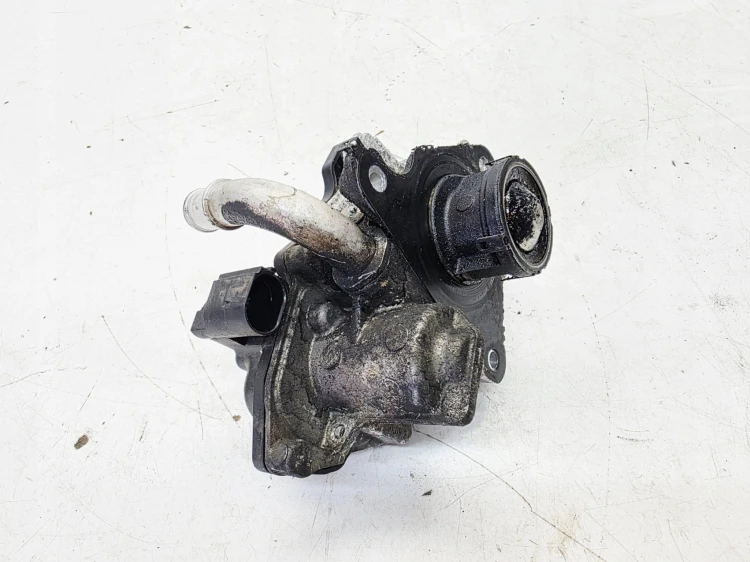 ZAWÓR EGR AUDI VOLKSWAGEN SEAT SKODA 1.6 2.0 TDI 04L131501E