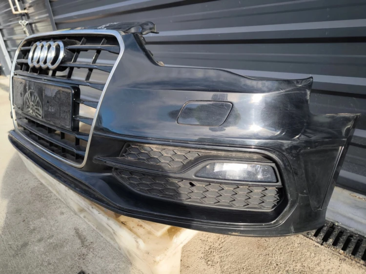 ZDERZAK PRZÓD KOMPLETNY AUDI A3 8V 3-DRZWI SPORTBACK S LINE LY9T 2011-2016
