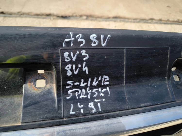 ZDERZAK PRZÓD KOMPLETNY AUDI A3 8V 3-DRZWI SPORTBACK S LINE LY9T 2011-2016