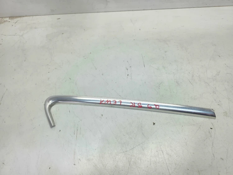 LISTWA SZYBY KAROSERYJNEJ CHROM LEWY TYŁ AUDI Q5 8R 8R0853345A