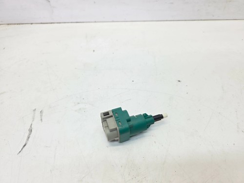 CZUJNIK HAMULCA STOP AUDI Q7 4L 7L6945511C