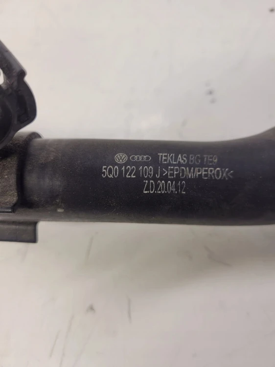 RURA WĄŻ WODY AUDI VW SKODA ORYGINAŁ 5Q0122109J