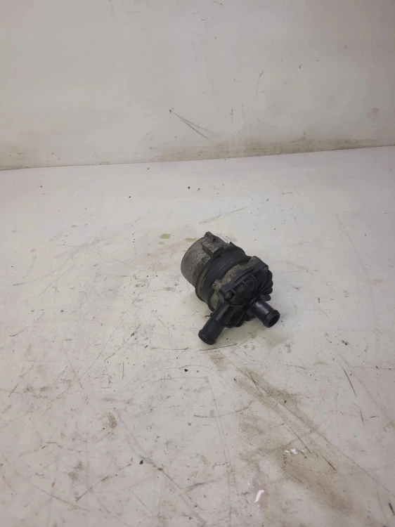 POMPA WODY AUDI A4 S4 S5 A6 A7 3.0 TFSI 8K0965567