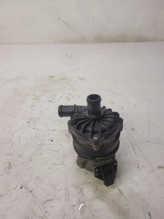 POMPA WODY AUDI A4 S4 S5 A6 A7 3.0 TFSI 8K0965567