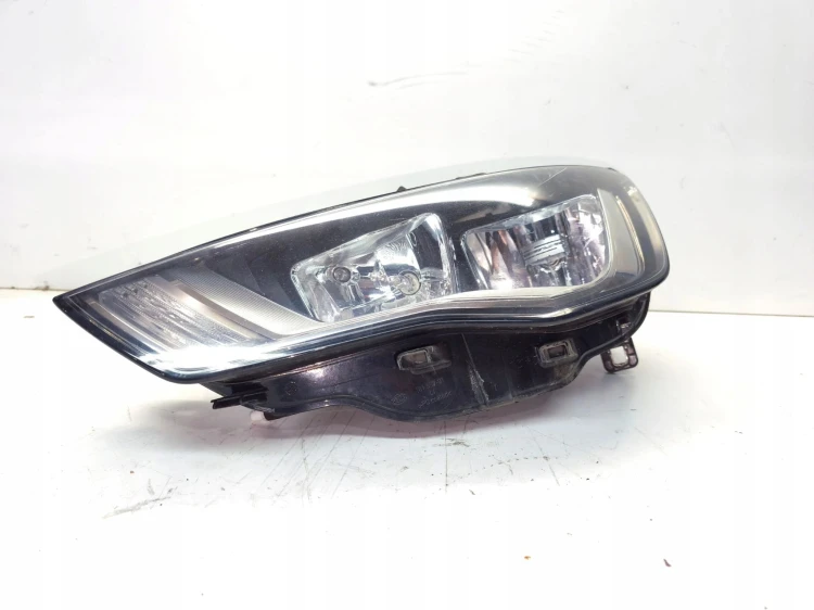 REFLEKTOR LAMPA PRZEDNIA LEWY PRZÓD AUDI A3 8V 8V0941003A UK ***1***
