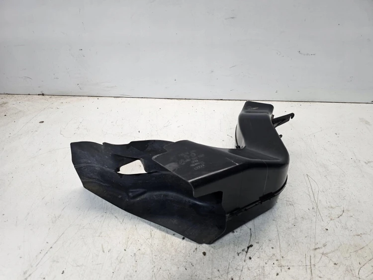 KIEROWNICA POWIETRZA LEWA AUDI TT 8J 8J0825319 2.0 TFSI