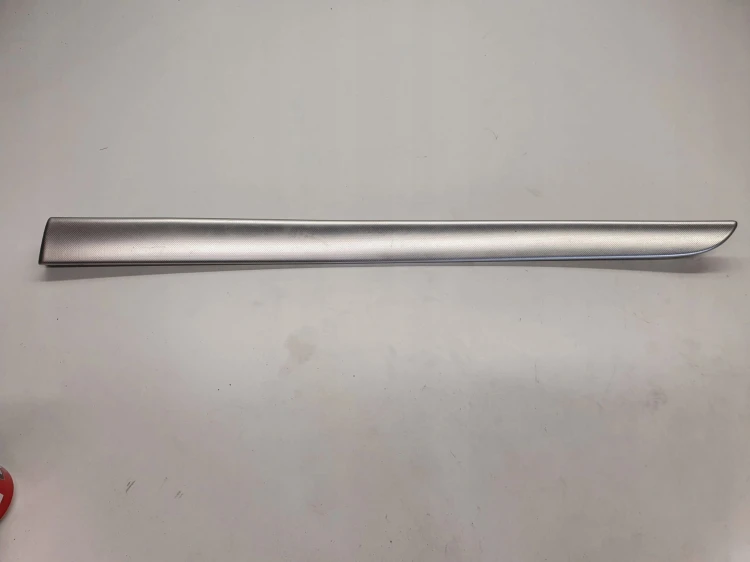 LISTWA DEKORY DRZWI AUDI A4 B7 S LINE 8E0867420
