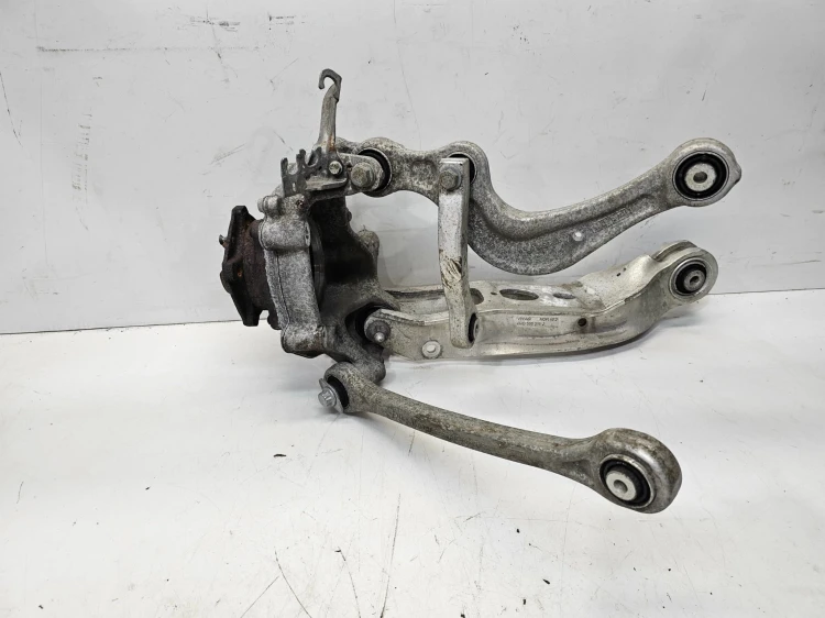 WAHACZE ZWROTNICA PRAWY TYŁ AUDI Q7 4M 4M0505311J 4M0505432AJ