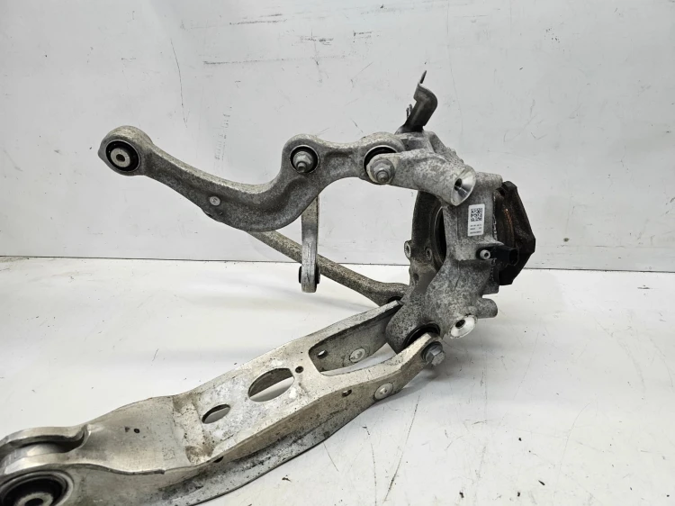 WAHACZE ZWROTNICA PRAWY TYŁ AUDI Q7 4M 4M0505311J 4M0505432AJ