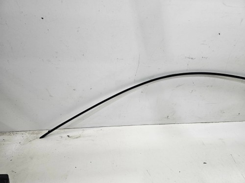 LISTWA MAT LEWA KAROSERYJN AUDI Q5 8R LIFT 8R0853703A