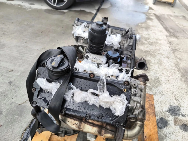 SILNIK BEZ OSPRZĘTU AUDI A4 B8 A5 ITP 3.0 TDI CAP * CAPA * ORYGINAŁ !!!