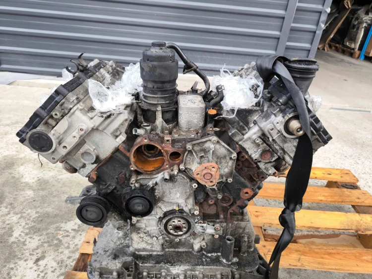 SILNIK BEZ OSPRZĘTU AUDI A4 B8 A5 ITP 3.0 TDI CAP * CAPA * ORYGINAŁ !!!