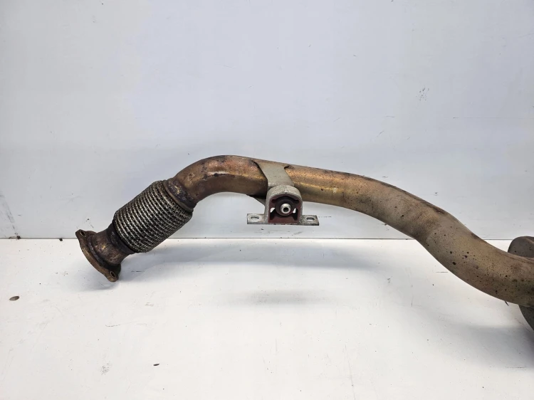 TŁUMIK WYDECH ŚRODKOWY AUDI A4 B9 A5 8W 2.0 TFSI 8W0253211J 8W0118E