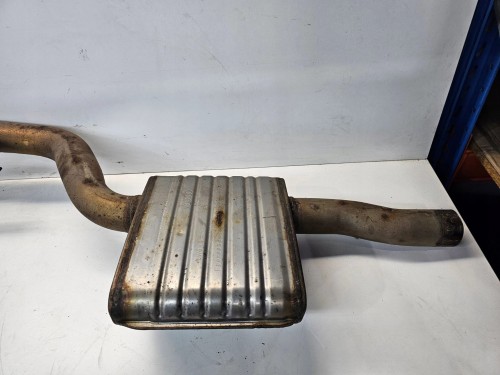 TŁUMIK WYDECH ŚRODKOWY AUDI A4 B9 A5 8W 2.0 TFSI 8W0253211J 8W0118E