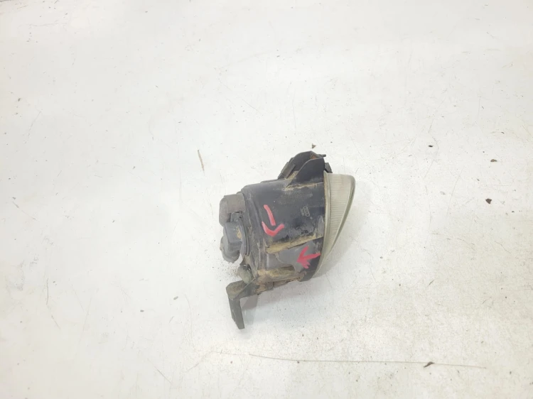 HALOGEN LAMPA PRZECIWMGIELNA PRAWY PRZÓD AUDI A3 8P A4 B7 8E0941700 1/26