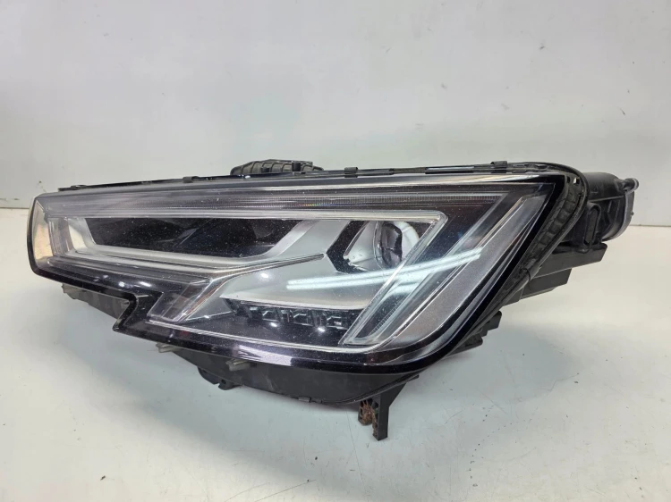REFLEKTOR LAMPA LEWY PRZÓD FULL LED AUDI A4 B9 8W0941033A 7/25
