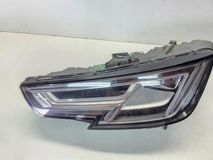 REFLEKTOR LAMPA LEWY PRZÓD FULL LED AUDI A4 B9 8W0941033A 7/25