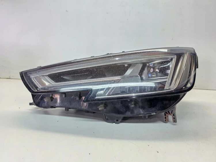 REFLEKTOR LAMPA LEWY PRZÓD FULL LED AUDI A4 B9 8W0941033A 7/25