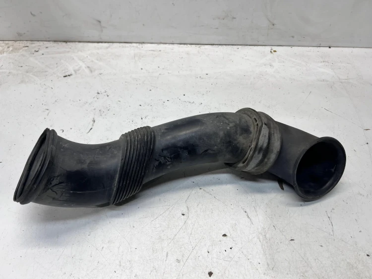 RURA WĄŻ INTERCOOLERA AUDI Q7 4L 4.2 TDI 7L6129609C