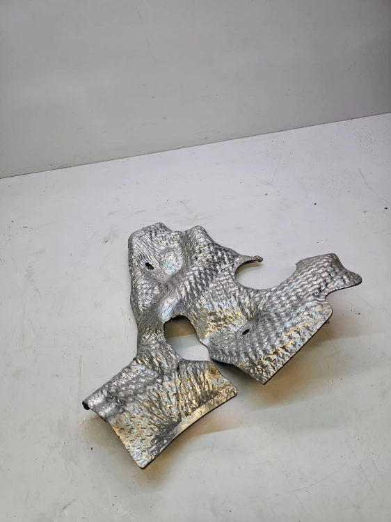 OSŁONA TERMICZNA PODŁUŻNICY AUDI A6 C7 4G1825623A