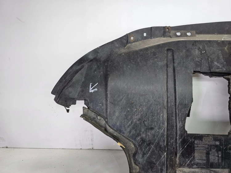 OSŁONA POD SILNIK PŁYTA AUDI A4 B7 8E0863823M