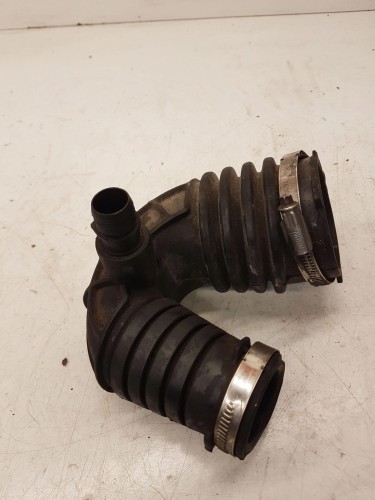 RURA WĄŻ POWIETRZA AUDI A6 C6 2.0 TDI 4F0129615K
