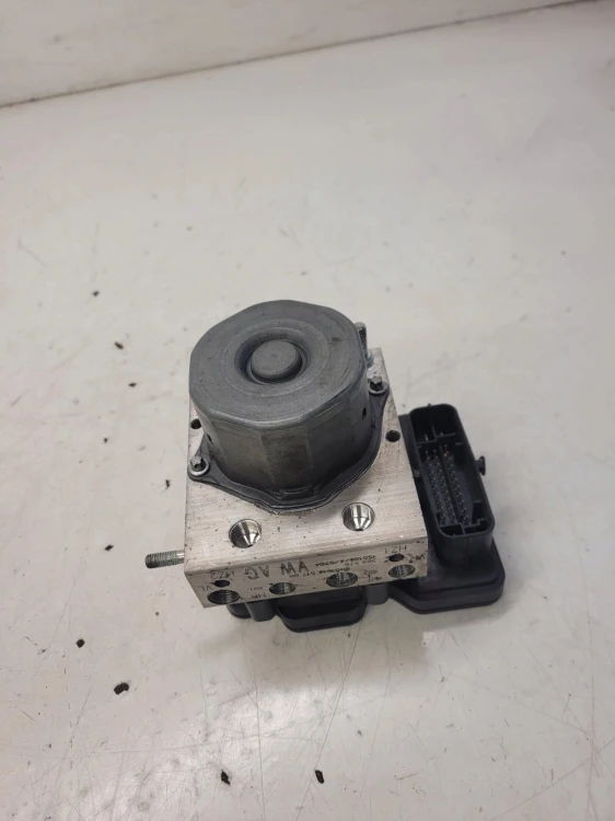 POMPA STEROWNIK ABS ESP AUDI VW SEAT 6R0907379BK