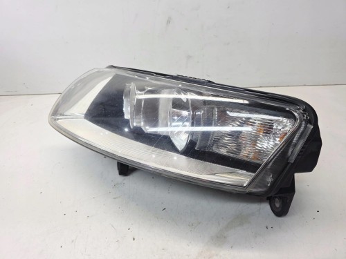 REFLEKTOR LAMPA LEWY PRZÓD AUDI A6 C6 LIFT 4F0941003BK UK