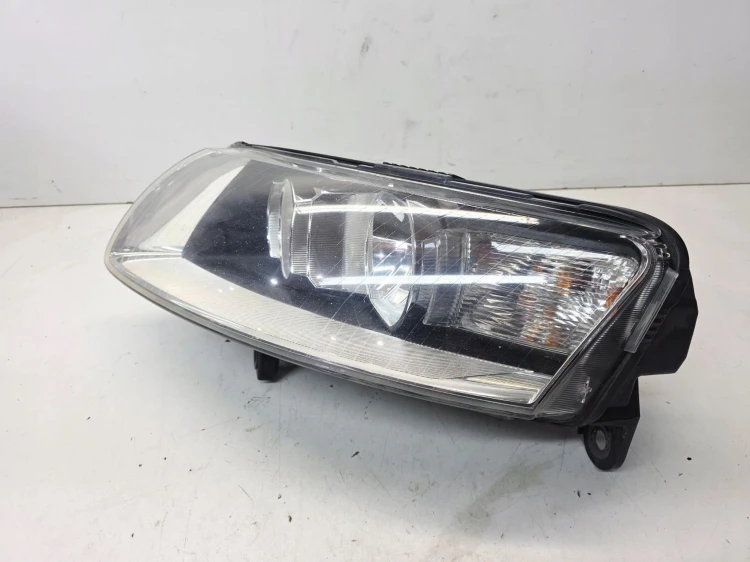 REFLEKTOR LAMPA LEWY PRZÓD AUDI A6 C6 LIFT 4F0941003BK UK