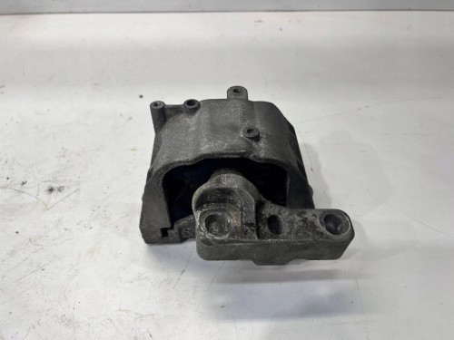 ŁAPA PODUSZKA SILNIKA AUDI VW SEAT SKODA 1K0199262AF