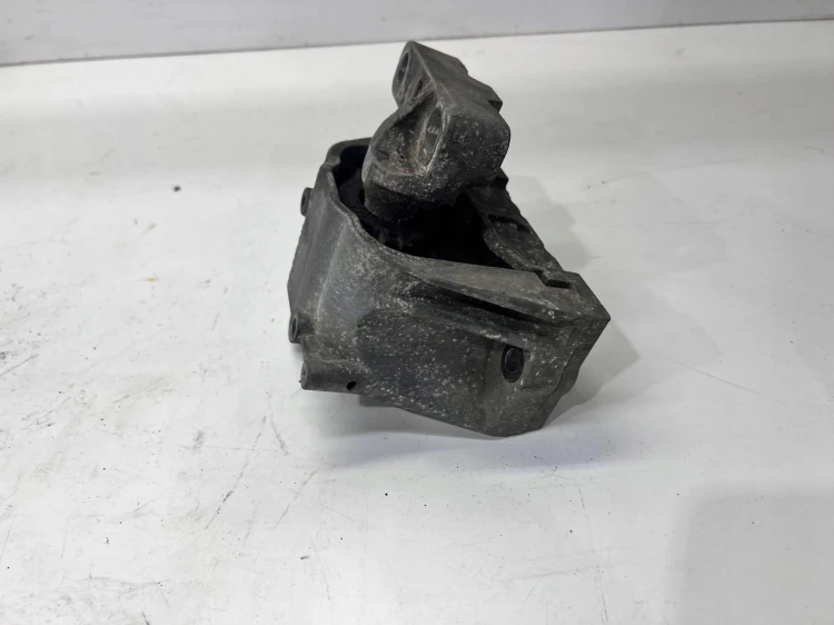 ŁAPA PODUSZKA SILNIKA AUDI VW SEAT SKODA 1K0199262AF