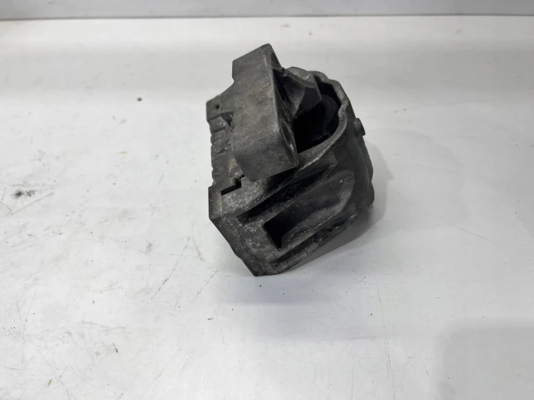 ŁAPA PODUSZKA SILNIKA AUDI VW SEAT SKODA 1K0199262AF